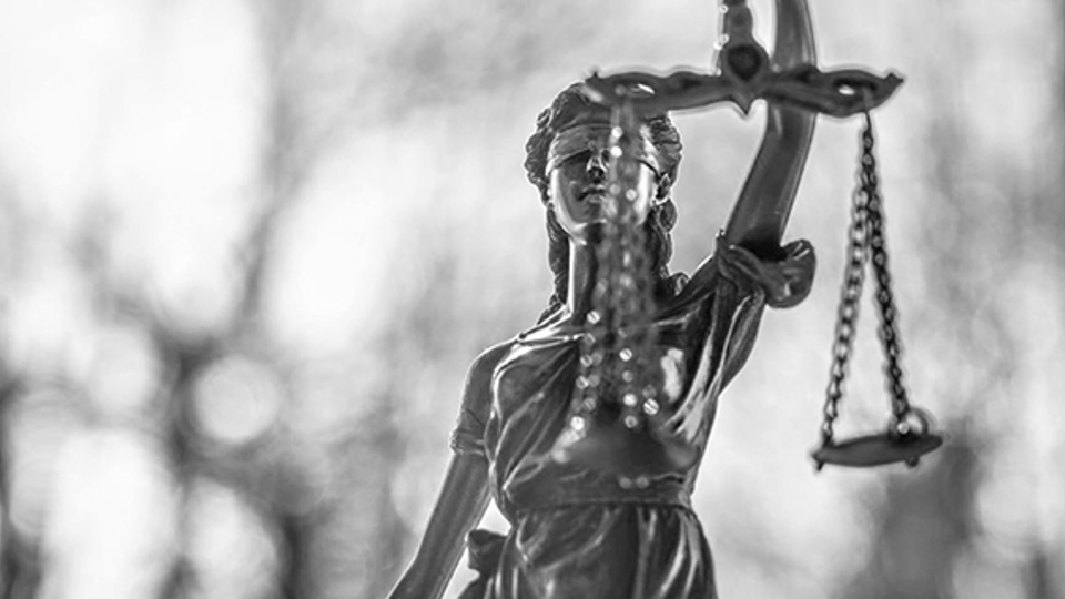 Nicht-Verbraucher können in Deutschland gegen Meta-Kontosperrungen vorgehen