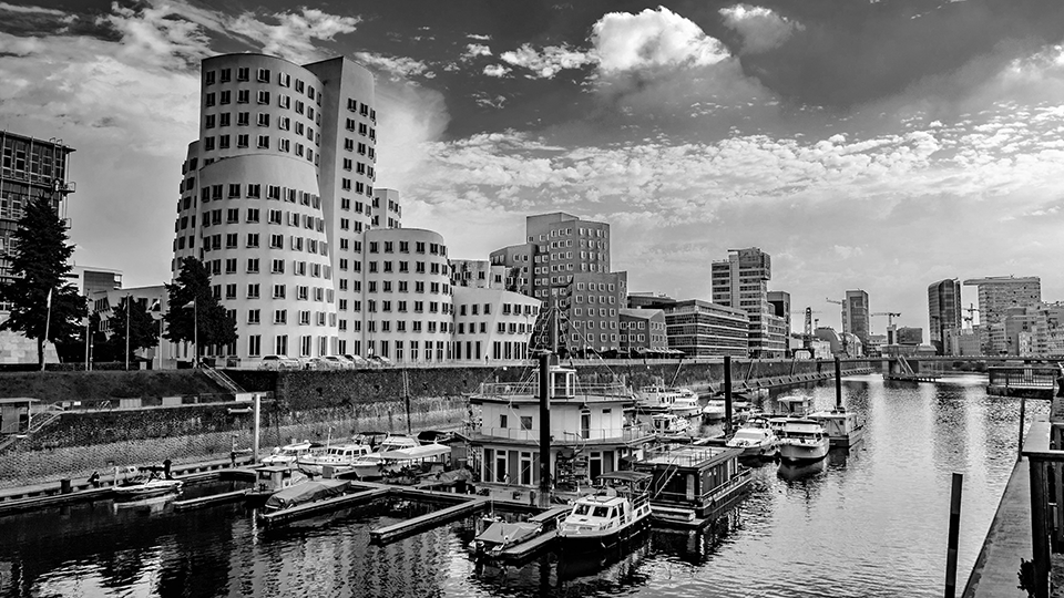 dusseldorf_960x540.png