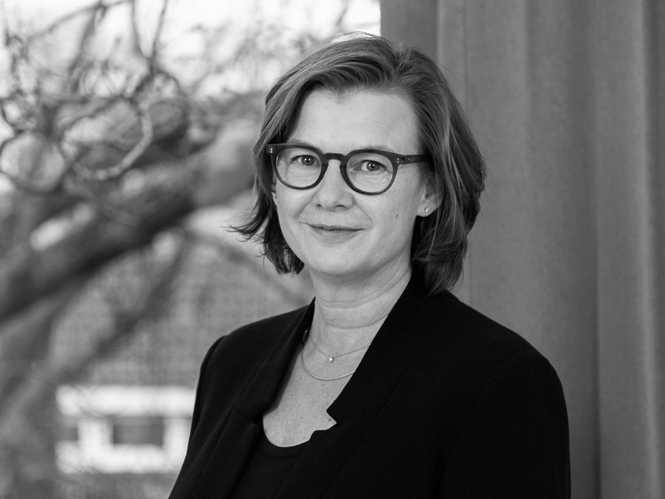 andrea-bio-photo.jpg